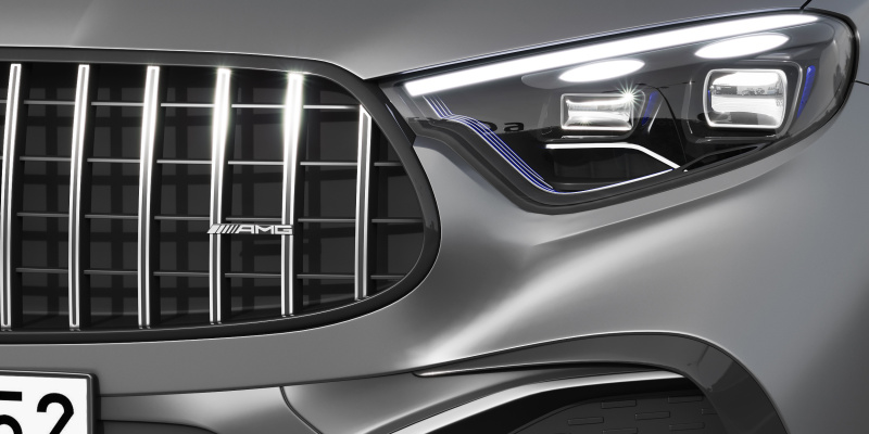 mercedes-benz_glc63_s_amg_e_performance5